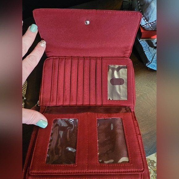 Small Handbag & Large Wallet - Picture 7 of 10